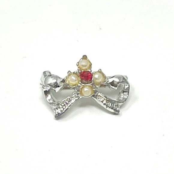 Vintage Tiny Victorian Royal Crown Beaded Brooch - Picture 1 of 7